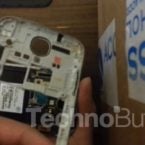 Samsung Galaxy S4 plockas isär, sägs vara lätt att reparera