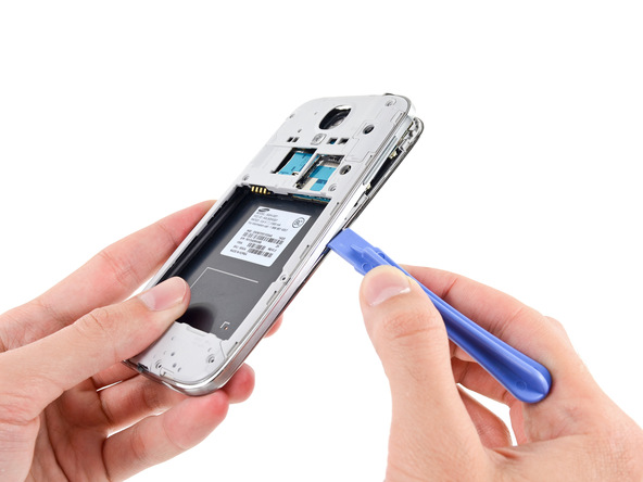 IFixIt plockar isär Galaxy S4 och ger telefonen högt betyg IFixIt plockar isär Galaxy S4 och ger telefonen högt betyg