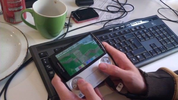 Indiespelet Minecraft kommer till Android - Xperia Play får första tjing