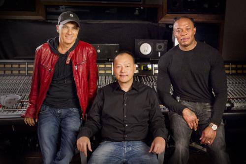 HTC inleder samarbete med Beats by Dr. Dre