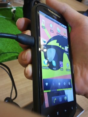 HTC Amaze 4G (HTC Ruby)