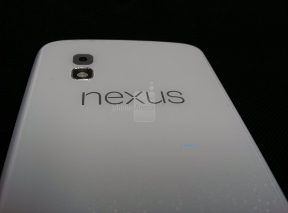 Vit LG Nexus 4? Klicka för full storlek.